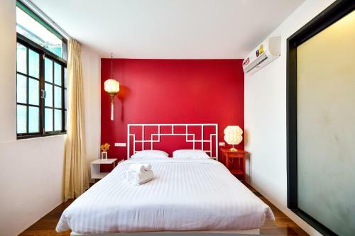 Hostal The Rommanee Classic Guesthouse