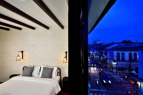 Hostal The Rommanee Classic Guesthouse