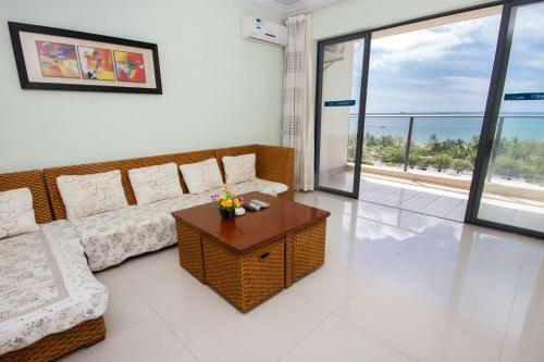 Longhigh Resort Apartment - Phase 3 Branch