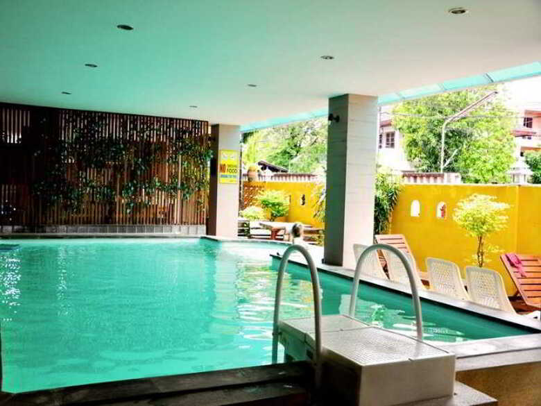 Hostal Thaphae Garden Guesthouse