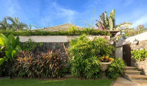 Hotel Yalong Bay Villas & Spa