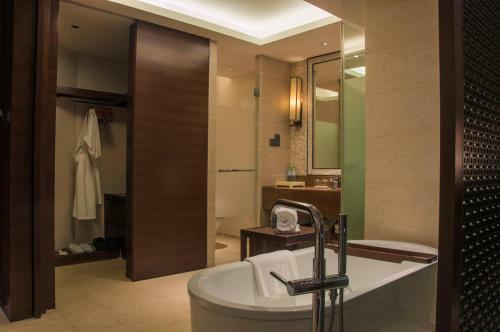 Hotel Doubletree Resort By Hilton Sanya Haitang Bay