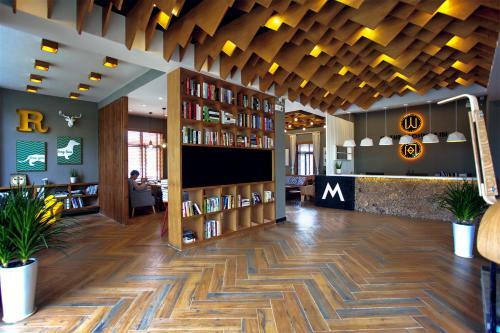 Sanya International Hotel