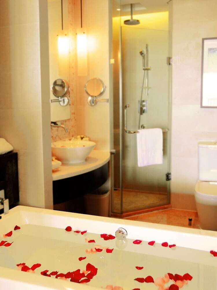 Hotel Howard Johnson Resort Sanya Bay