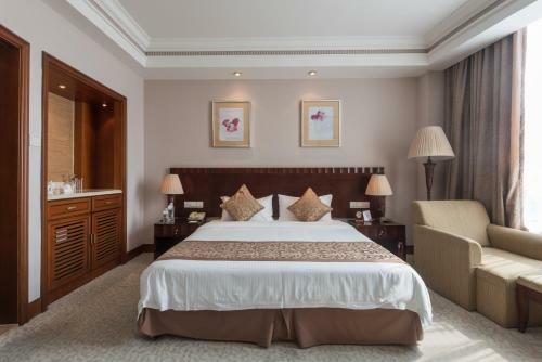 Bao Hong Jinjiang Hotel Sanya
