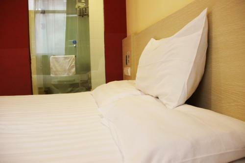 Hotel Hanting Express Shanghai Shang Nan