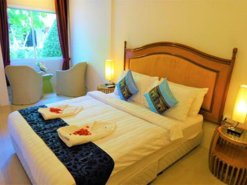 Hotel Bangrak Pier Samui Resort