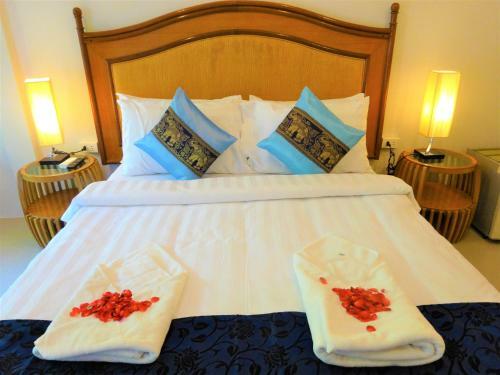 Hotel Bangrak Pier Samui Resort