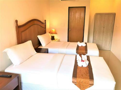 Hotel Bangrak Pier Samui Resort