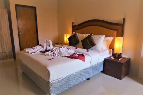 Hotel Bangrak Pier Samui Resort