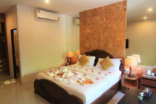 Hotel Bangrak Pier Samui Resort