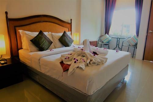 Hotel Bangrak Pier Samui Resort