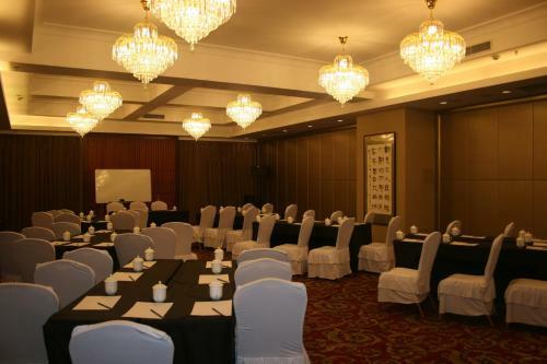 The Royal Fortune Hotel