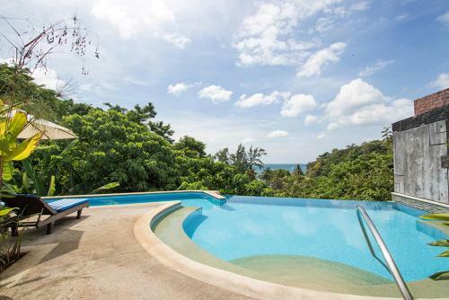 Hotel Pure & Pam Village