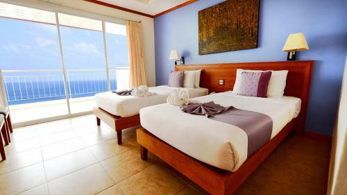 Hotel Pinnacle Koh Tao Resort