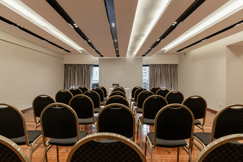 Feir's Park Hotel & Rooftop
