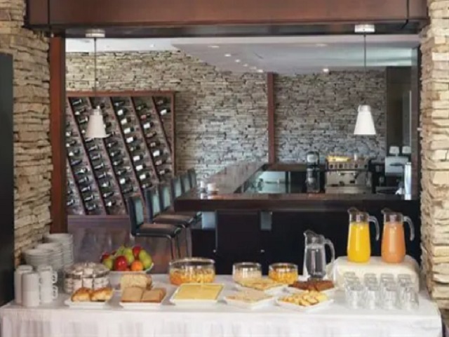 Hotel Dazzler Bariloche