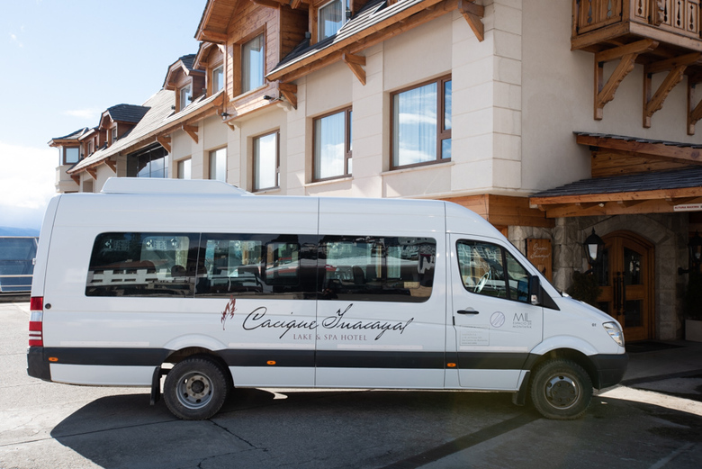 Hotel Cacique Inacayal Lake & Spa