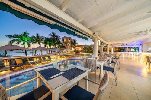 Apartamento Yellow Bird Hotel