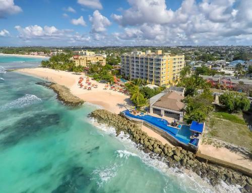 Hotel Ocean Two Resort & Residences