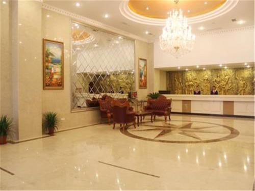 Vienna Hotel Songjiang Xin Qiao