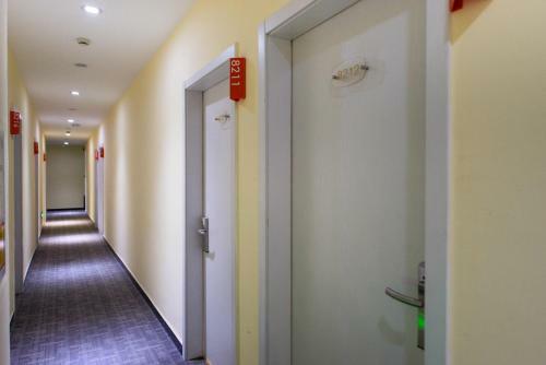 Hotel Hi Inn Shanghai North Out Bund