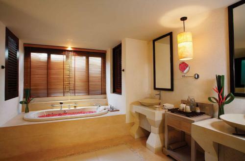 Hotel Melati Beach Resort & Spa