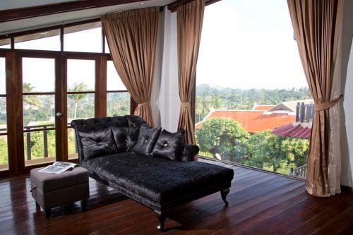 Hotel Paradise Island Estate