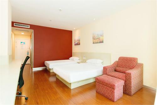 Hotel Hanting Express Shanghai New Jing'an Temple