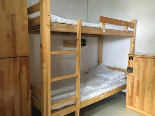 Shanghai Blue Mountain Bund Youth Hostel