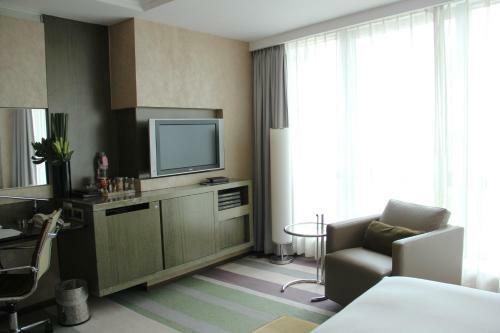 The Eton Hotel Shanghai