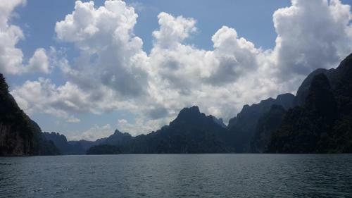 Hotel Khao Sok Holiday Resort