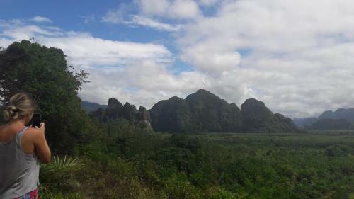 Hotel Khao Sok Holiday Resort