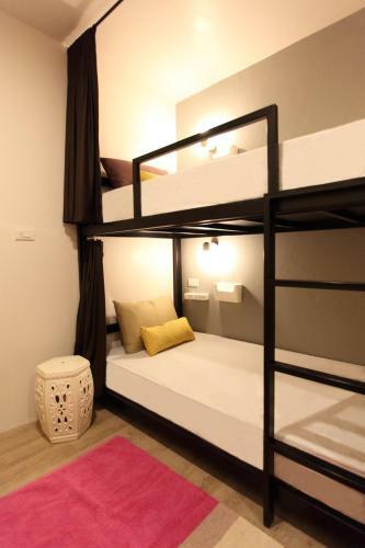 Lupta Hostel Patong Hideaway