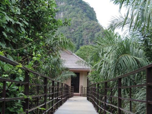 Hotel Khaosok Good View Resort