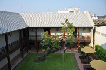 Hotel Villa Phra Sumen Bangkok