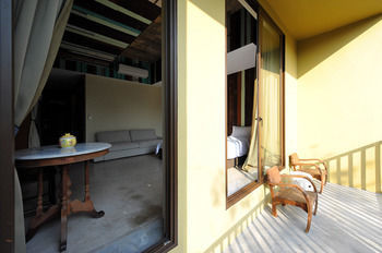 Hotel Villa Phra Sumen Bangkok