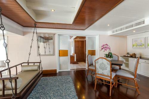 Hotel Thavorn Beach Village Resort & Spa Phuket