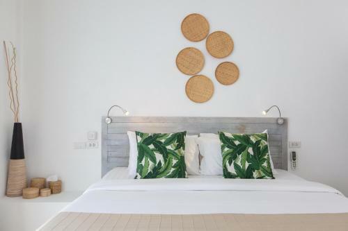 Eden Beach Villas