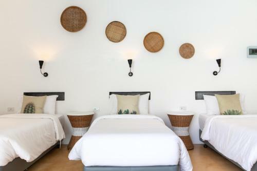 Eden Beach Villas