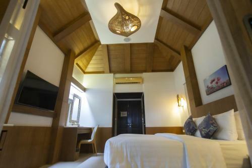 Hotel Tup Kaek Sunset Beach Resort-sha Plus