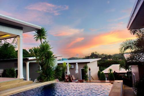 Hotel Naya Paradise Retreat