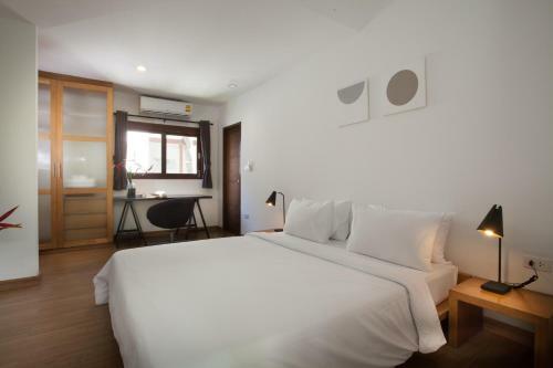Baan Talay Pool Villa