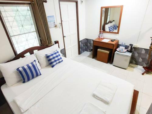 Hotel Bell House Resort