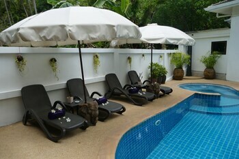 Hotel Baan Sukreep Resort