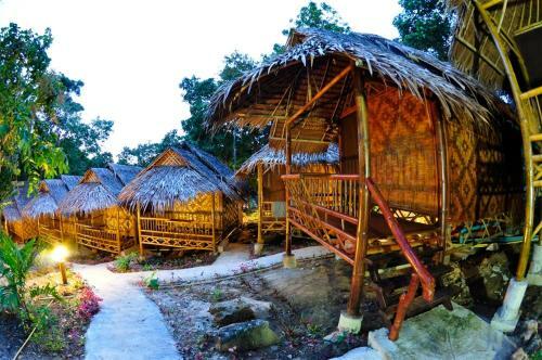 Hotel Phi Phi Hill Bamboo Bungalow