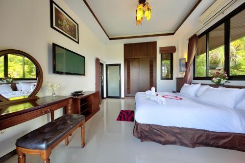 Nb Sunrise Mountain Villa