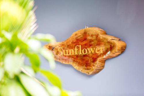 Nb Sunrise Mountain Villa