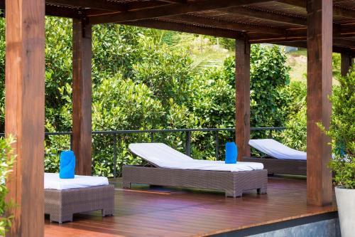 Nb Sunrise Mountain Villa