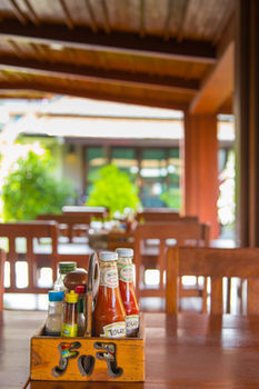 Hostal Ibiza House Phi Phi